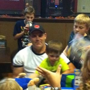 Meet your Posher, Bret